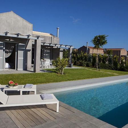 Villa Lefteris Svoronata Exterior foto